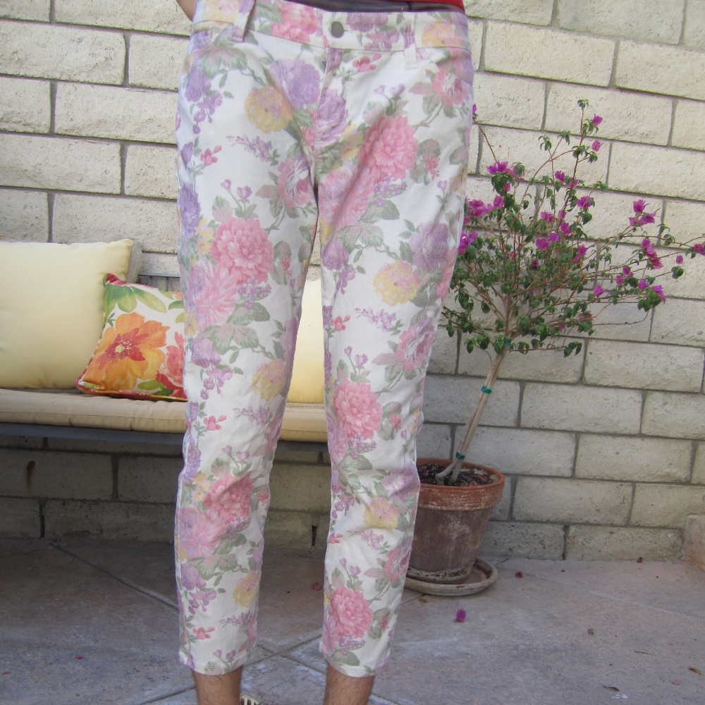 Ann Taylor modern fit floral ankle pants